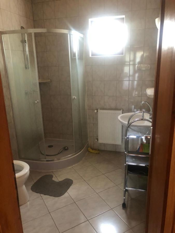 Zalakarosi Egerfa Nyaralohaz Foeldszinti Es Emeleti Apartman Dış mekan fotoğraf