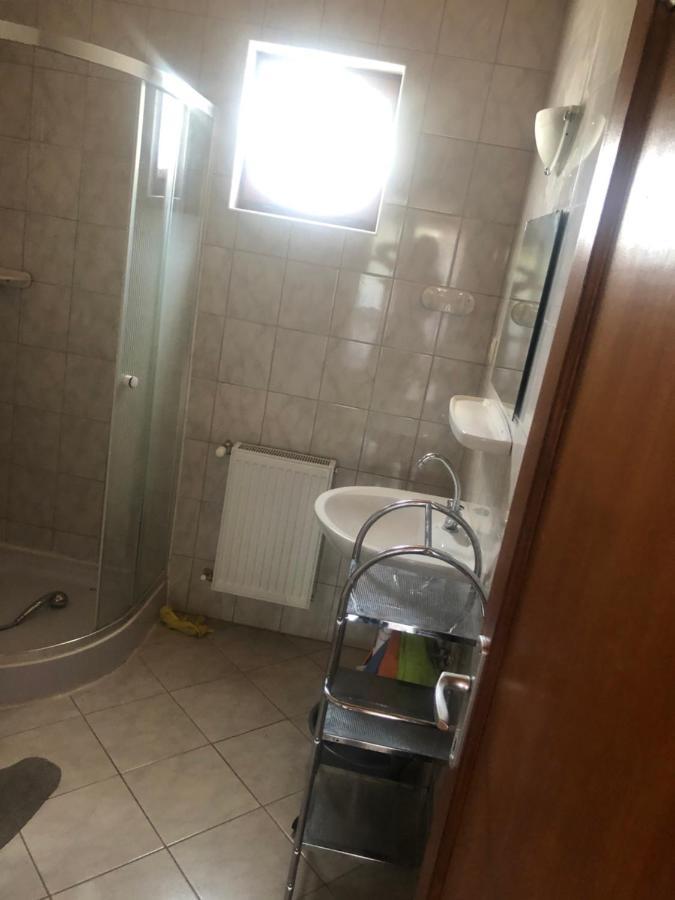 Zalakarosi Egerfa Nyaralohaz Foeldszinti Es Emeleti Apartman Dış mekan fotoğraf
